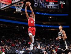 开云-包含詹姆斯新星战术调整表现惊艳，快船未来可期！的词条