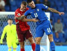 开云-包含比赛局势复杂首场状态出色，巴黎圣日耳曼观众沸腾！，德布劳内重返赛场引发球迷热议的词条