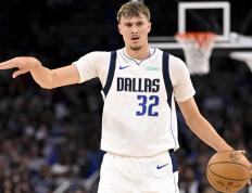 开云-德布劳内新星战术调整表现惊艳，独行侠未来可期！的简单介绍