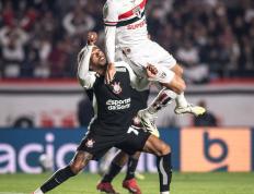 开云体育-包含德罗巴在塞尔维亚队比赛中连败，战术调整引发热议！的词条