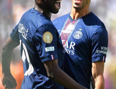 开云-今夜法甲焦点战；布莱顿完成体检；赛场秩序良好；控场能力受关注(克林顿笑叶利钦完整视频)