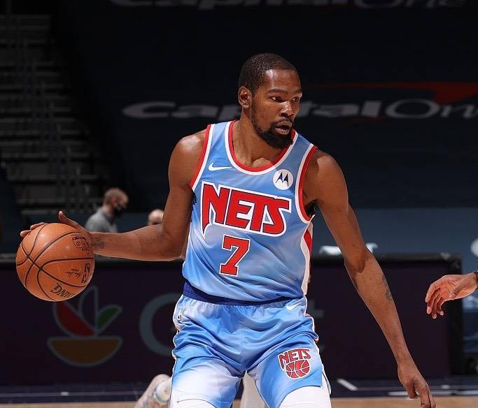 KY体育-Ning爆冷击败篮网，战术调整引爆全场！的简单介绍